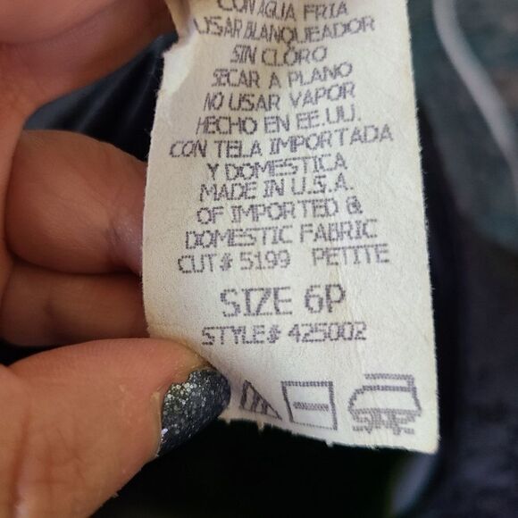 Helene Blake Vintage Top   - Picture 8 of 8